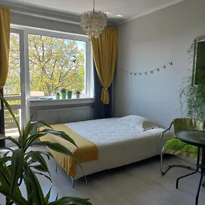 Kwatera prywatna Duży Dwuosobowy Pokój Blisko Centrum Z Balkonem, Gdańsk